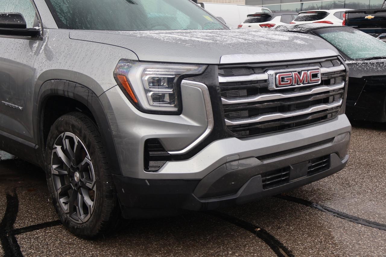 2025 GMC Terrain AWD Elevation | Nav System | Photo2