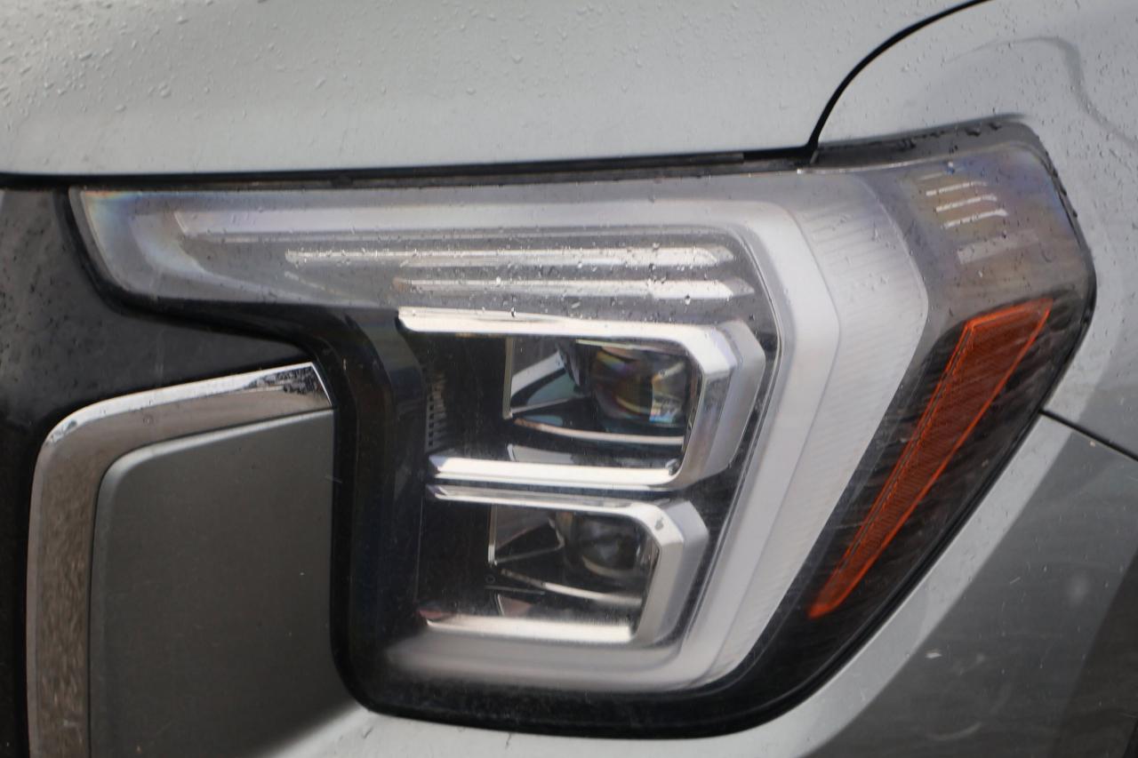 2025 GMC Terrain AWD Elevation | Nav System | Photo