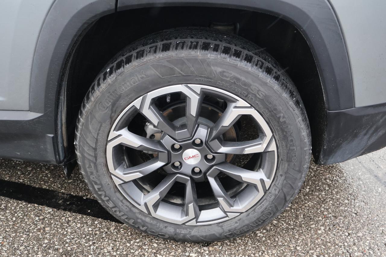 2025 GMC Terrain AWD Elevation | Nav System | Photo