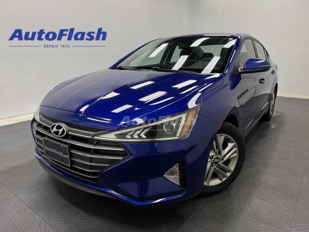 Used 2019 Hyundai Elantra PREFERRED, CARPLAY, CAMERA, SIEGES CHAUFFANTS for sale in Saint-Hubert, QC