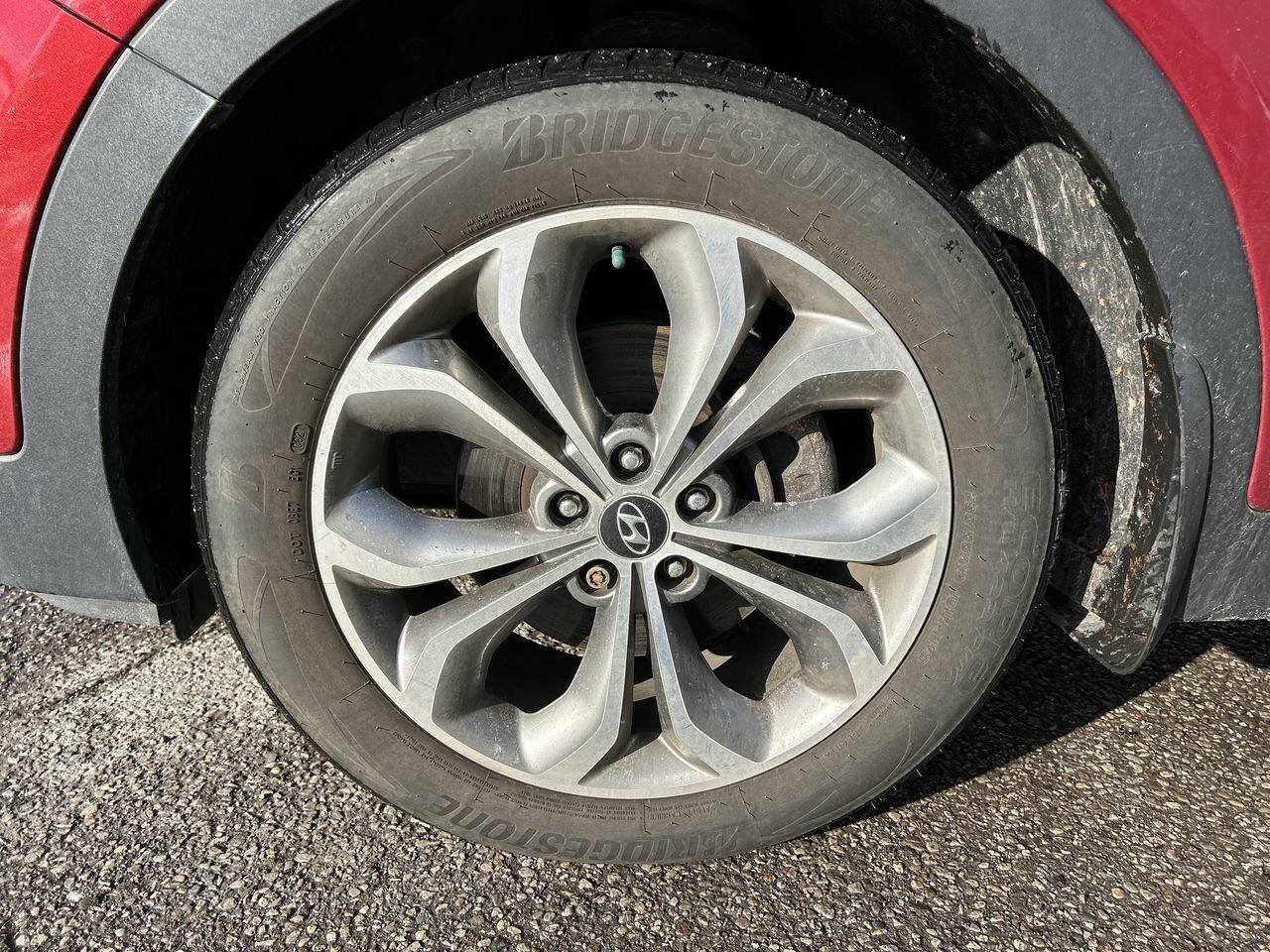 2014 Hyundai Santa Fe Sport 2.0T AWD Premium as-is Photo