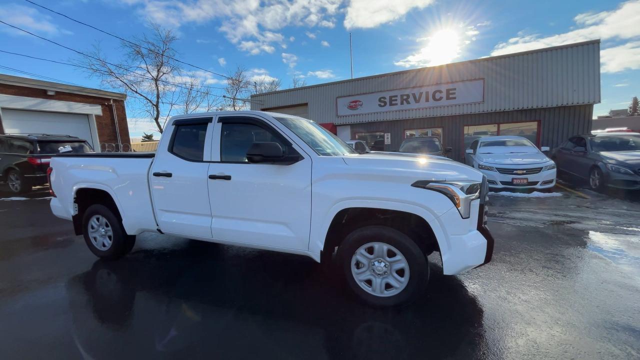 2023 Toyota Tundra 4X4 |ONLY 27,000KMS! |CARPLAY |TONNEAU | REAR CAM Photo