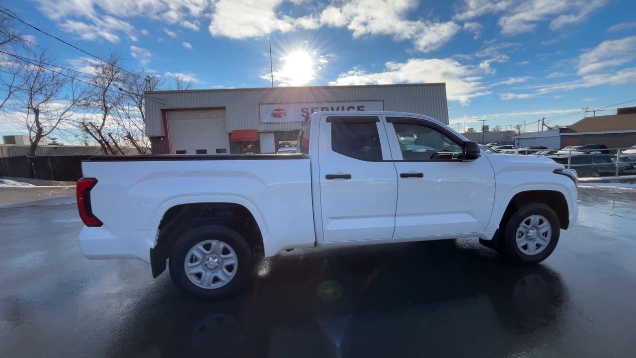 2023 Toyota Tundra 4X4 |ONLY 27,000KMS! |CARPLAY |TONNEAU | REAR CAM Photo
