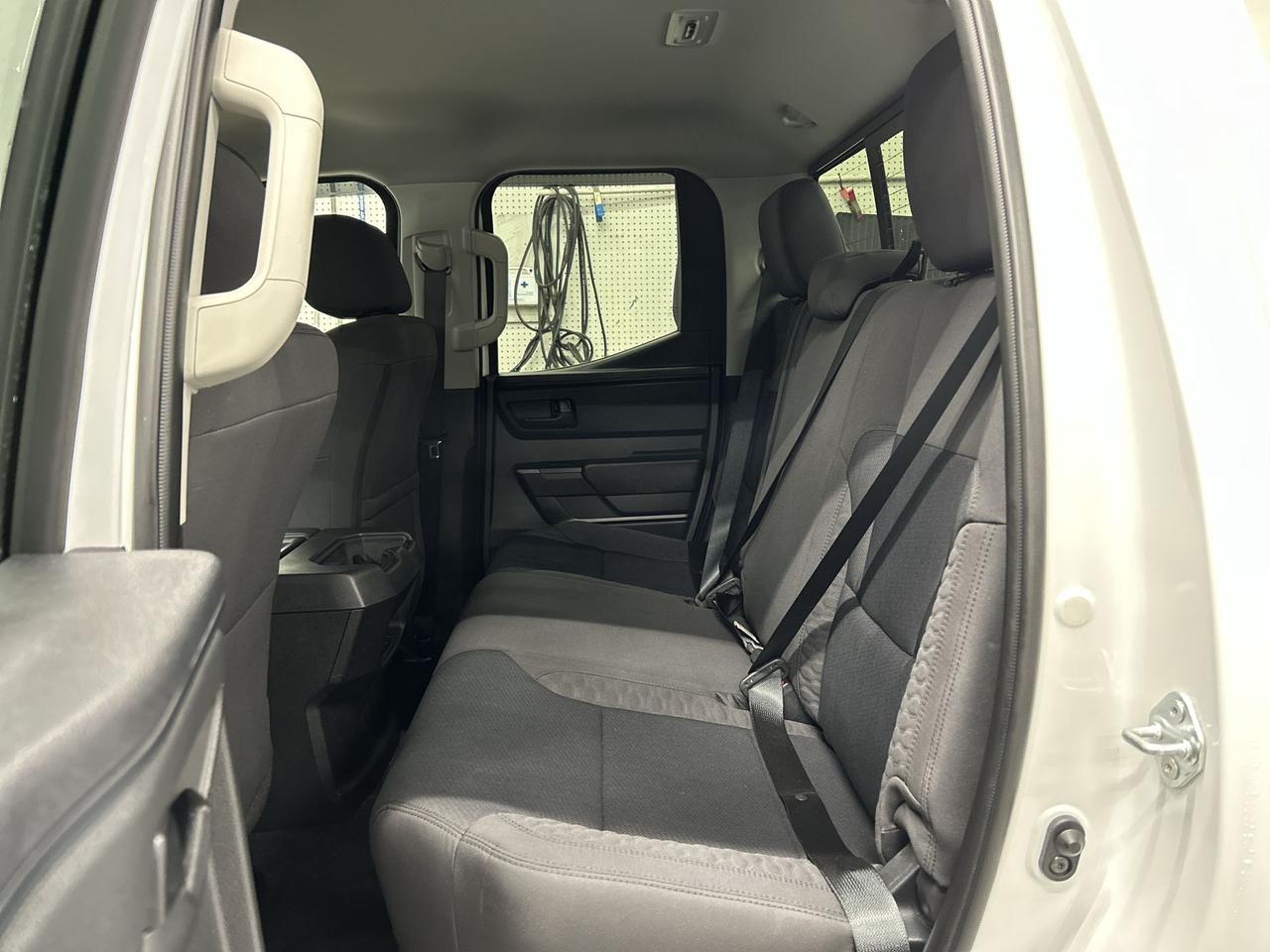 2023 Toyota Tundra 4X4 |ONLY 27,000KMS! |CARPLAY |TONNEAU | REAR CAM Photo