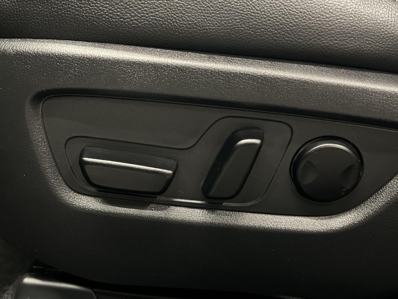 2024 Mazda CX-50 MERIDIAN AWD | COOLED LEATHER | PANO ROOF | 256HP Photo