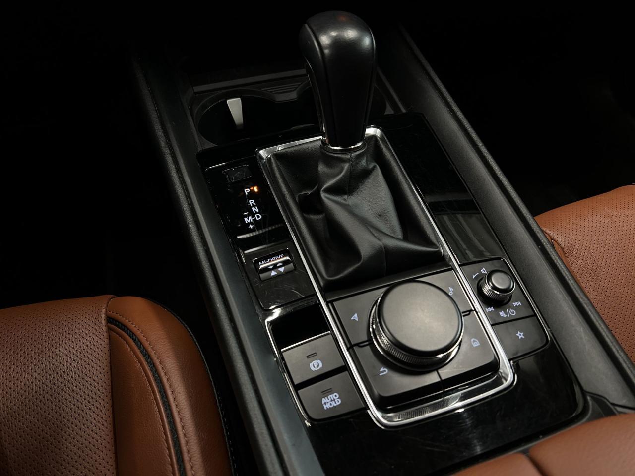 2024 Mazda CX-50 MERIDIAN AWD | COOLED LEATHER | PANO ROOF | 256HP Photo