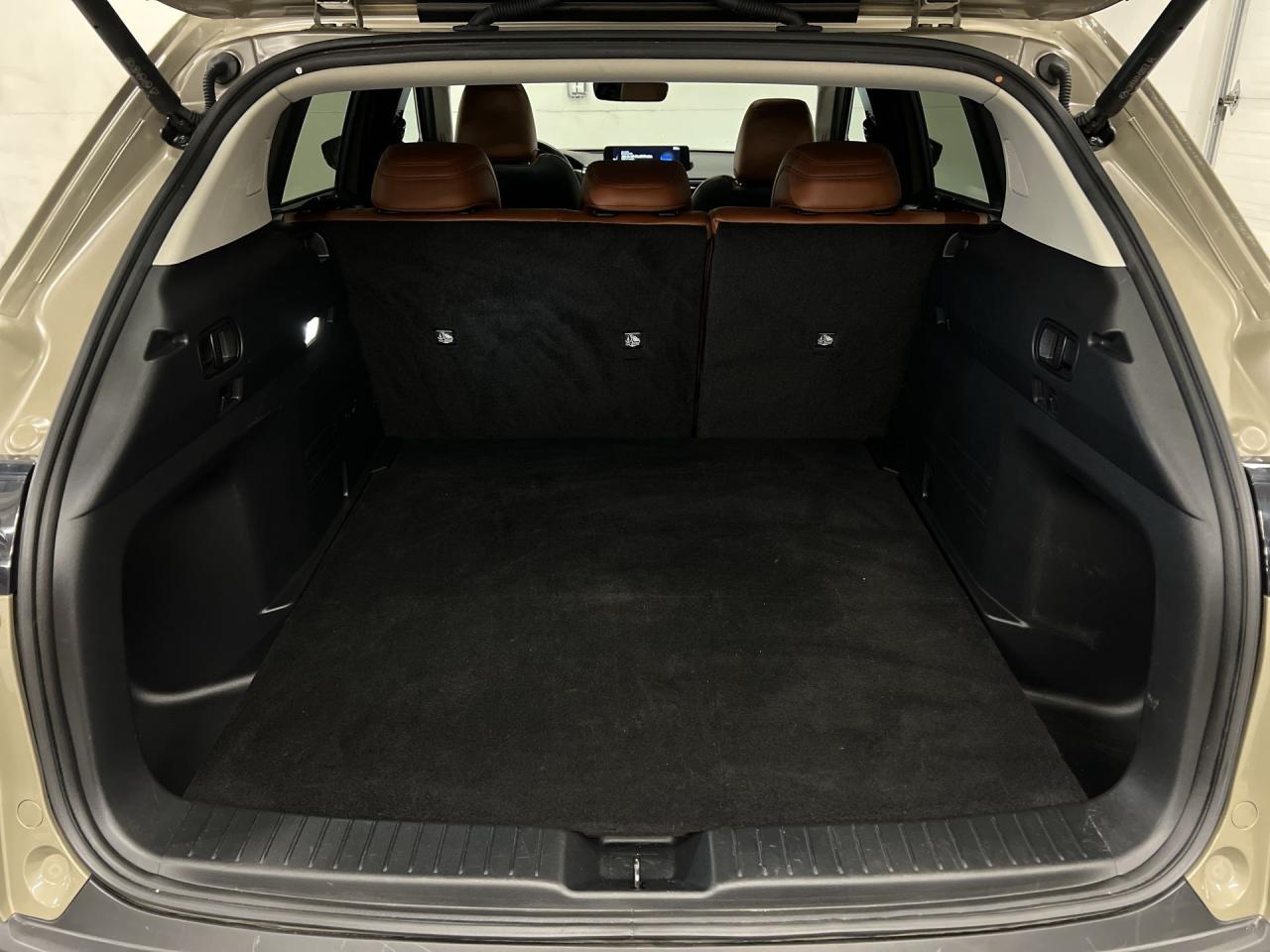 2024 Mazda CX-50 MERIDIAN AWD | COOLED LEATHER | PANO ROOF | 256HP Photo