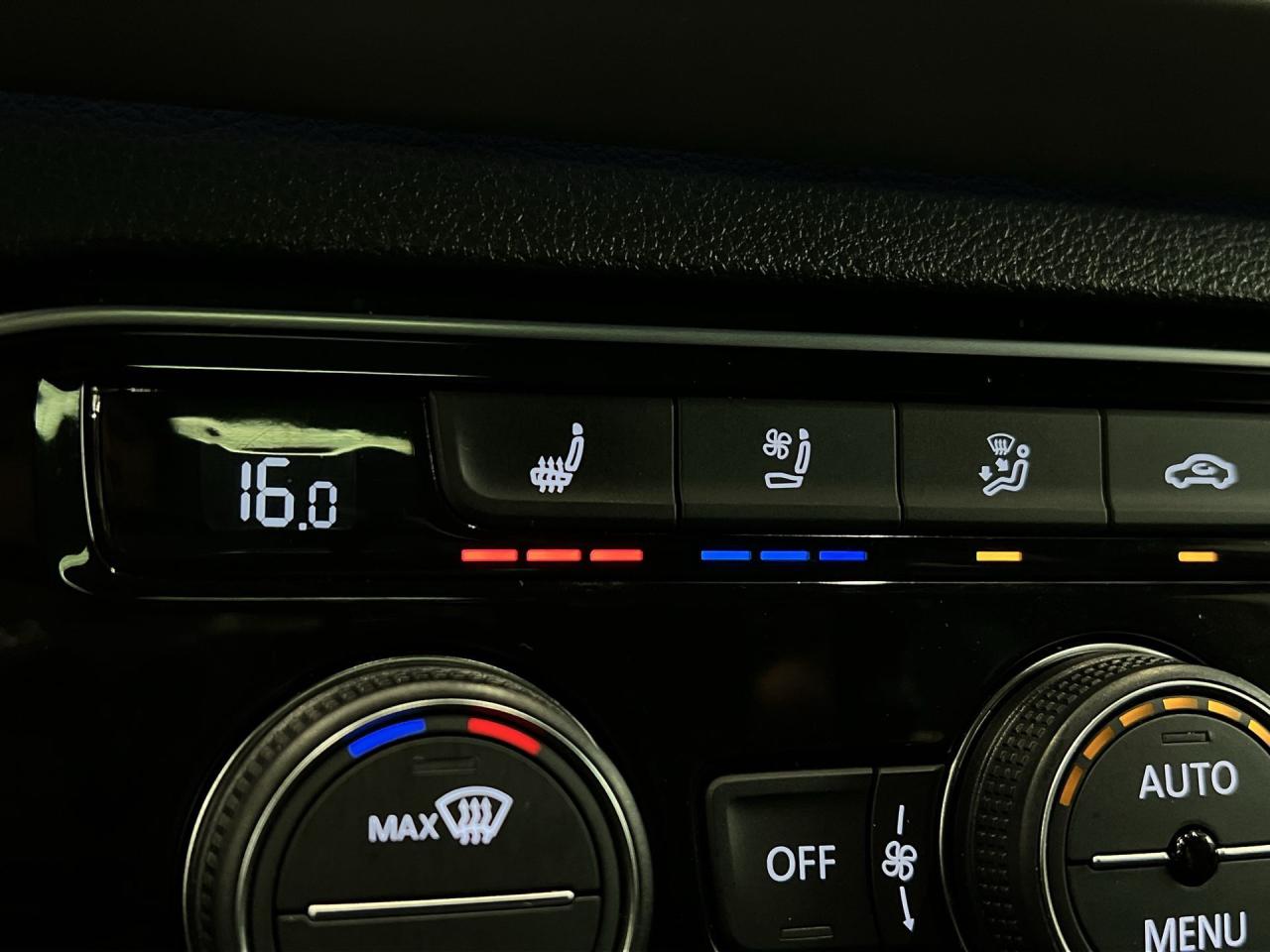 2023 Volkswagen Atlas Cross Sport EXECLINE R-LINE AWD | COOLED LEATHER | PANO ROOF Photo