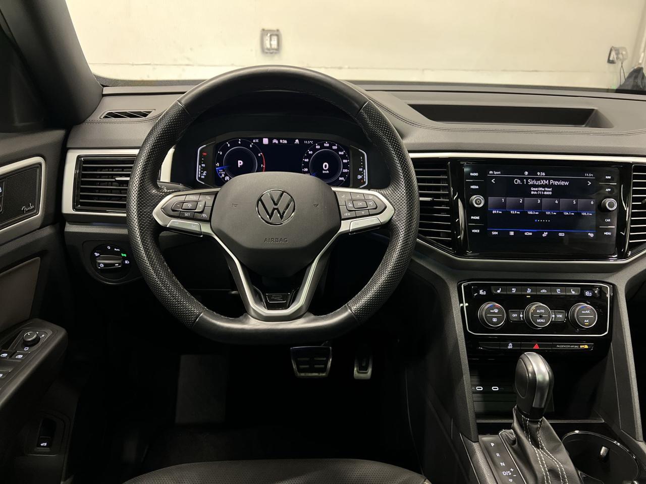 2023 Volkswagen Atlas Cross Sport EXECLINE R-LINE AWD | COOLED LEATHER | PANO ROOF Photo