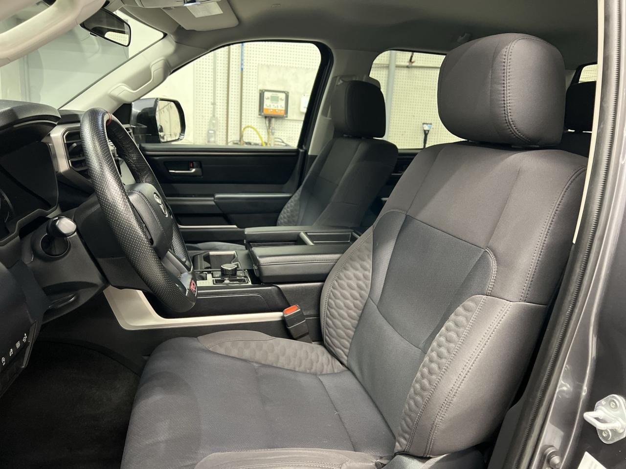 2024 Toyota Tundra TRD OFF-ROAD 4X4 | CREWMAX | HTD SEATS | TOW PKG Photo