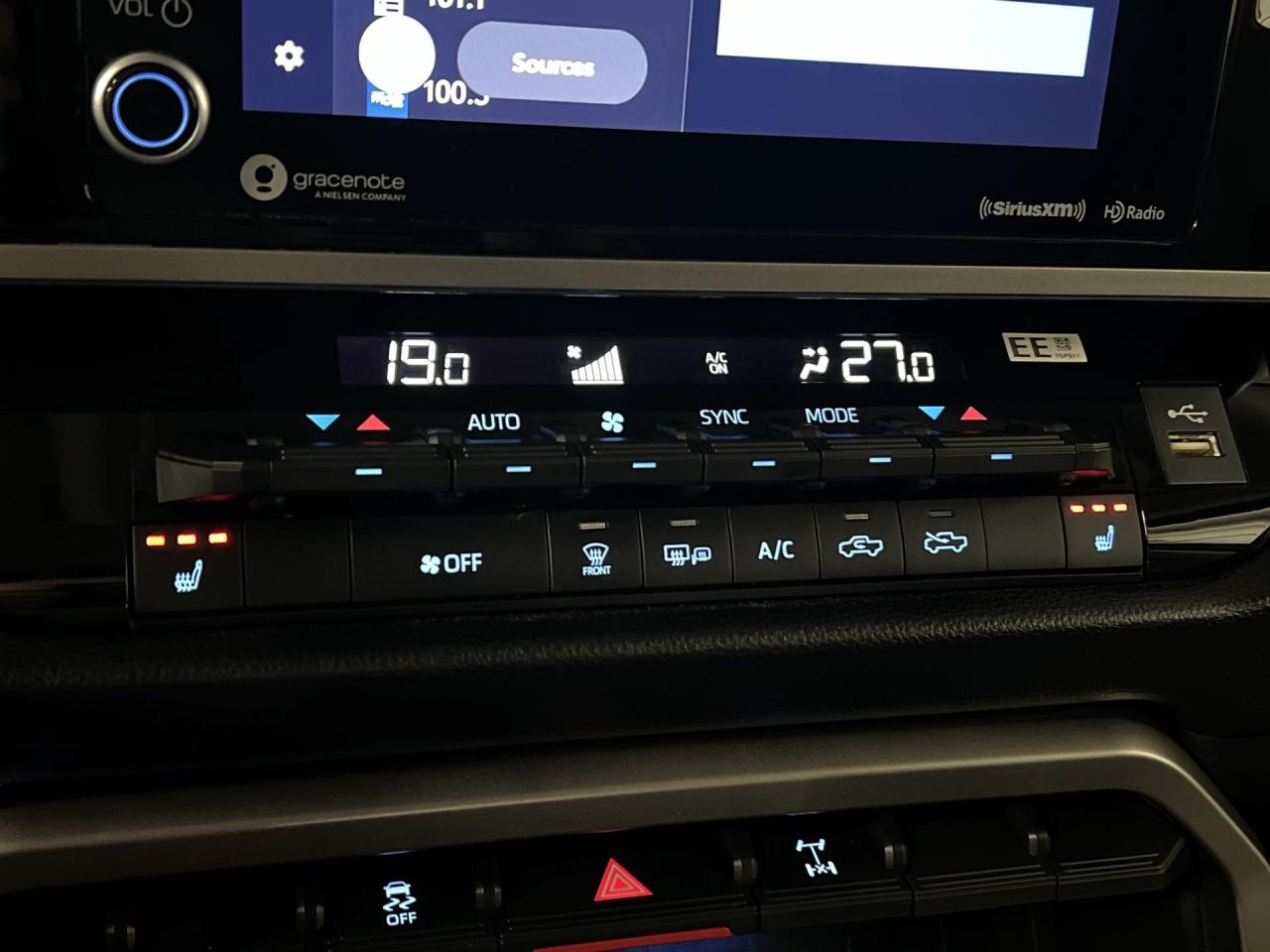 2024 Toyota Tundra TRD OFF-ROAD 4X4 | CREWMAX | HTD SEATS | TOW PKG Photo