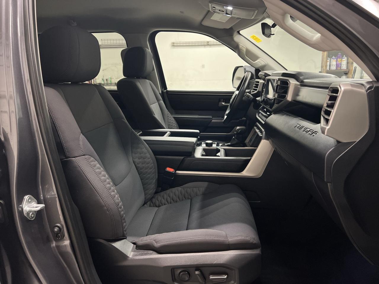 2024 Toyota Tundra TRD OFF-ROAD 4X4 | CREWMAX | HTD SEATS | TOW PKG Photo