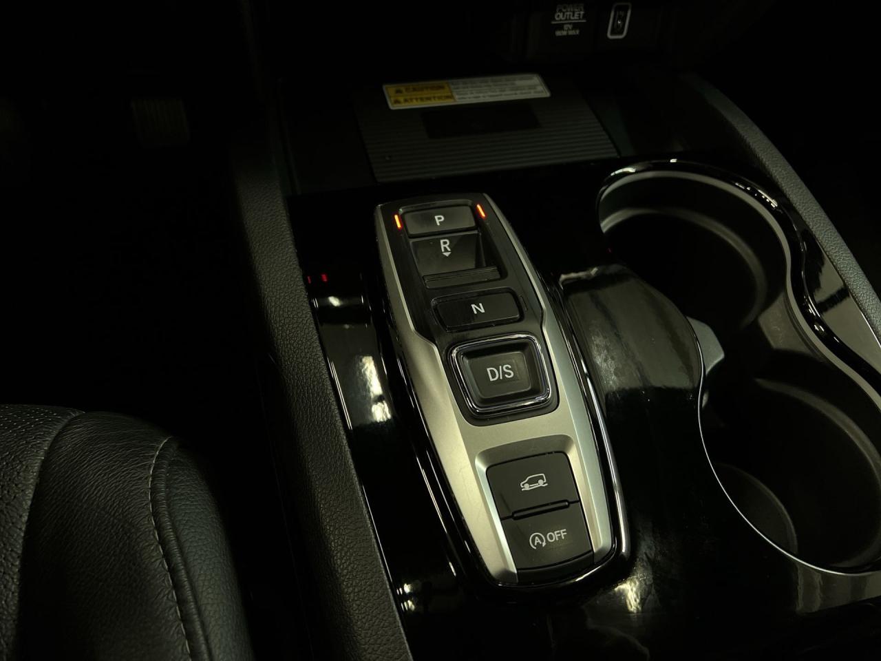 2021 Honda Passport TOURING AWD | COOLED LEATHER | SUNROOF | CARPLAY Photo