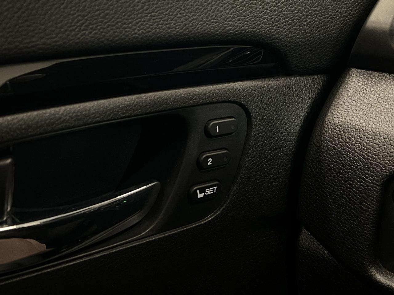 2021 Honda Passport TOURING AWD | COOLED LEATHER | SUNROOF | CARPLAY Photo