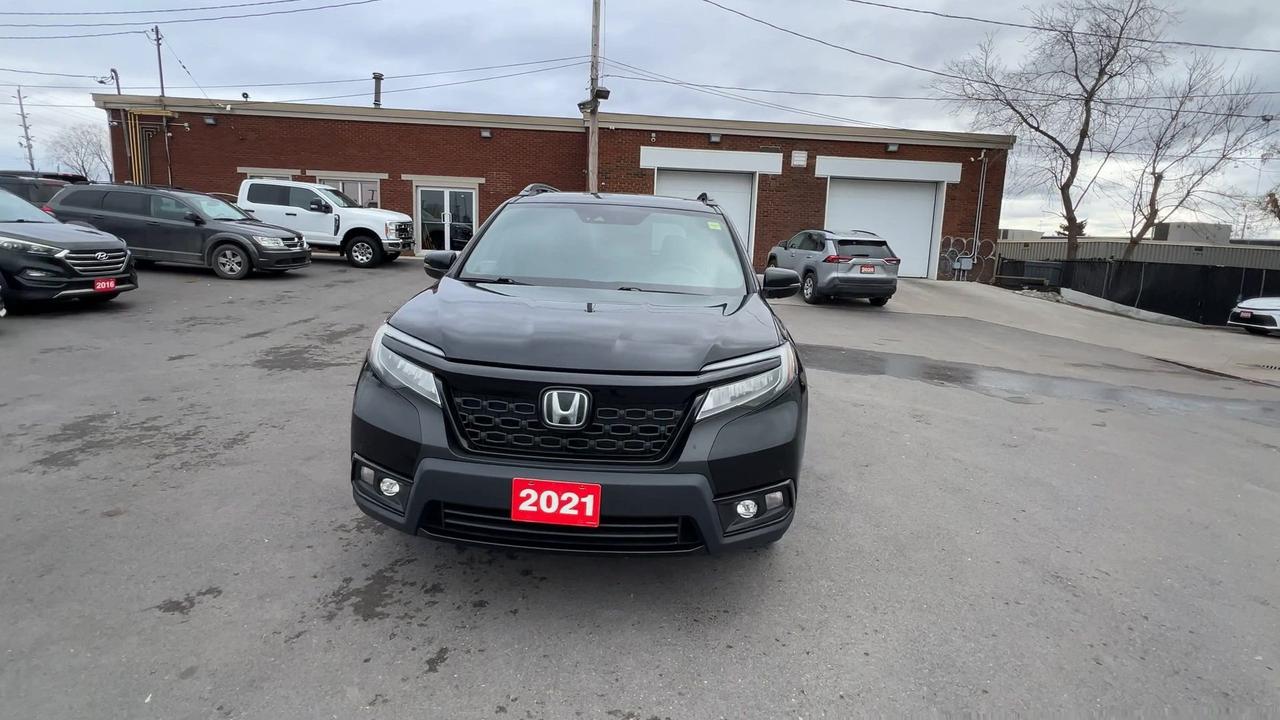 2021 Honda Passport TOURING AWD | COOLED LEATHER | SUNROOF | CARPLAY Photo