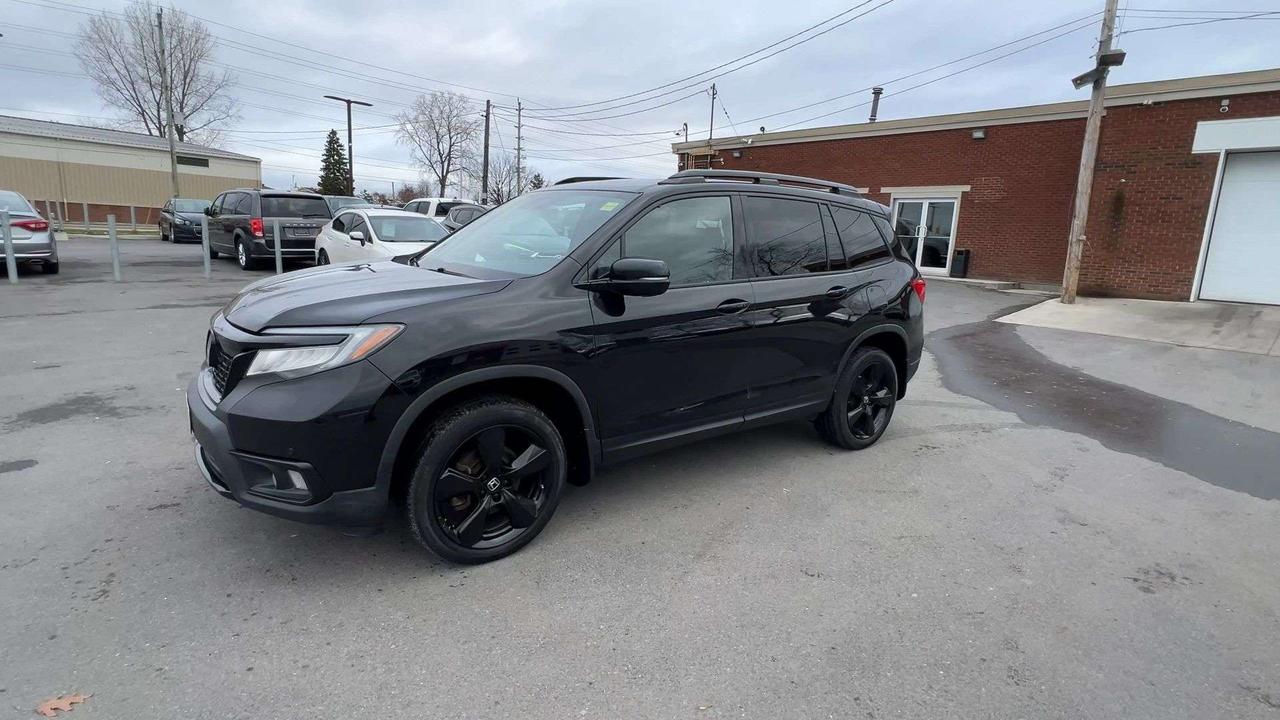 2021 Honda Passport TOURING AWD | COOLED LEATHER | SUNROOF | CARPLAY Photo3