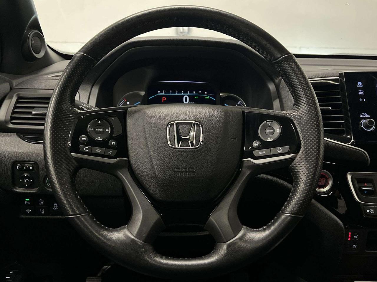 2021 Honda Passport TOURING AWD | COOLED LEATHER | SUNROOF | CARPLAY Photo