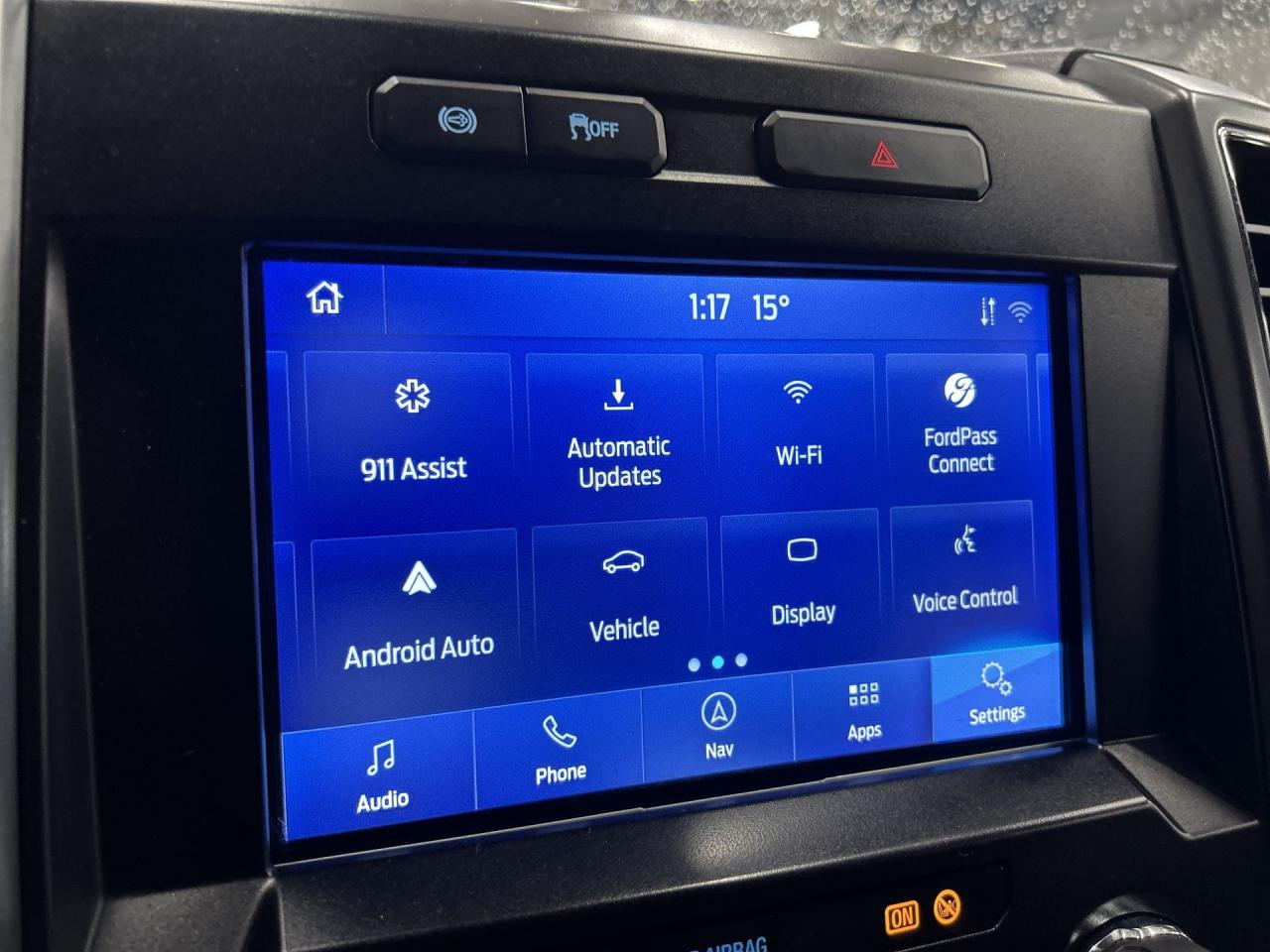 2022 Ford F-250 XLT 4X4 |6.7L POWERSTROKE | CREW | BOX CAP Photo2