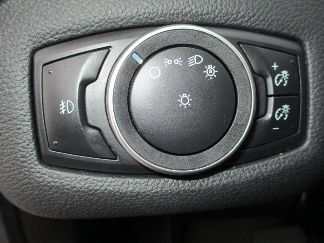 2015 Ford Escape SE 4WD Photo10