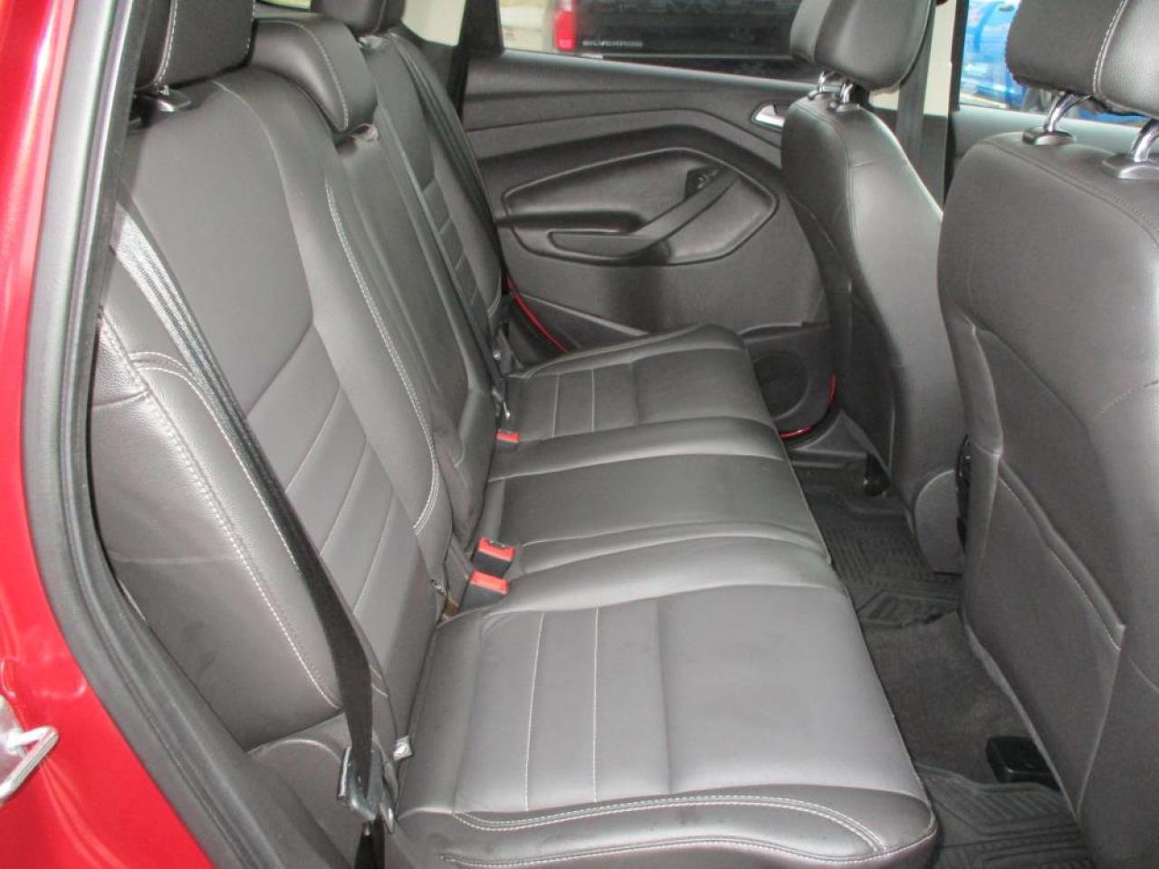 2015 Ford Escape SE 4WD Photo13