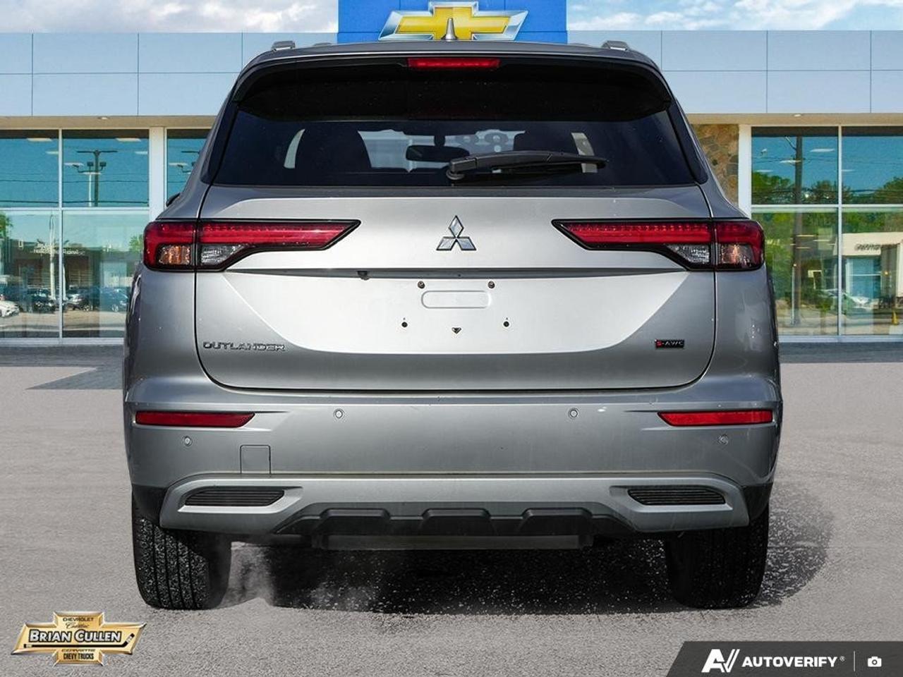 2022 Mitsubishi Outlander SE SE S-AWC Photo4