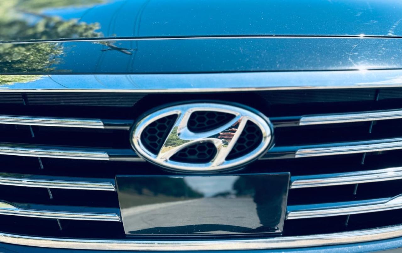 2015 Hyundai Sonata LIMITED Photo