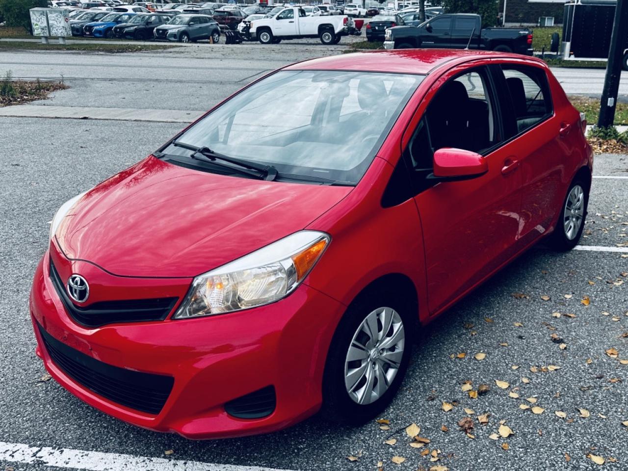 2014 Toyota Yaris LE Photo