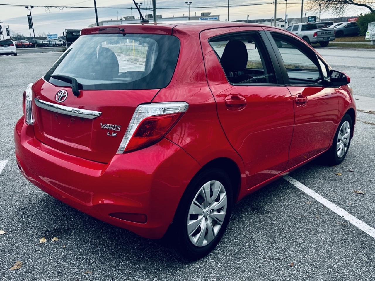 2014 Toyota Yaris LE Photo