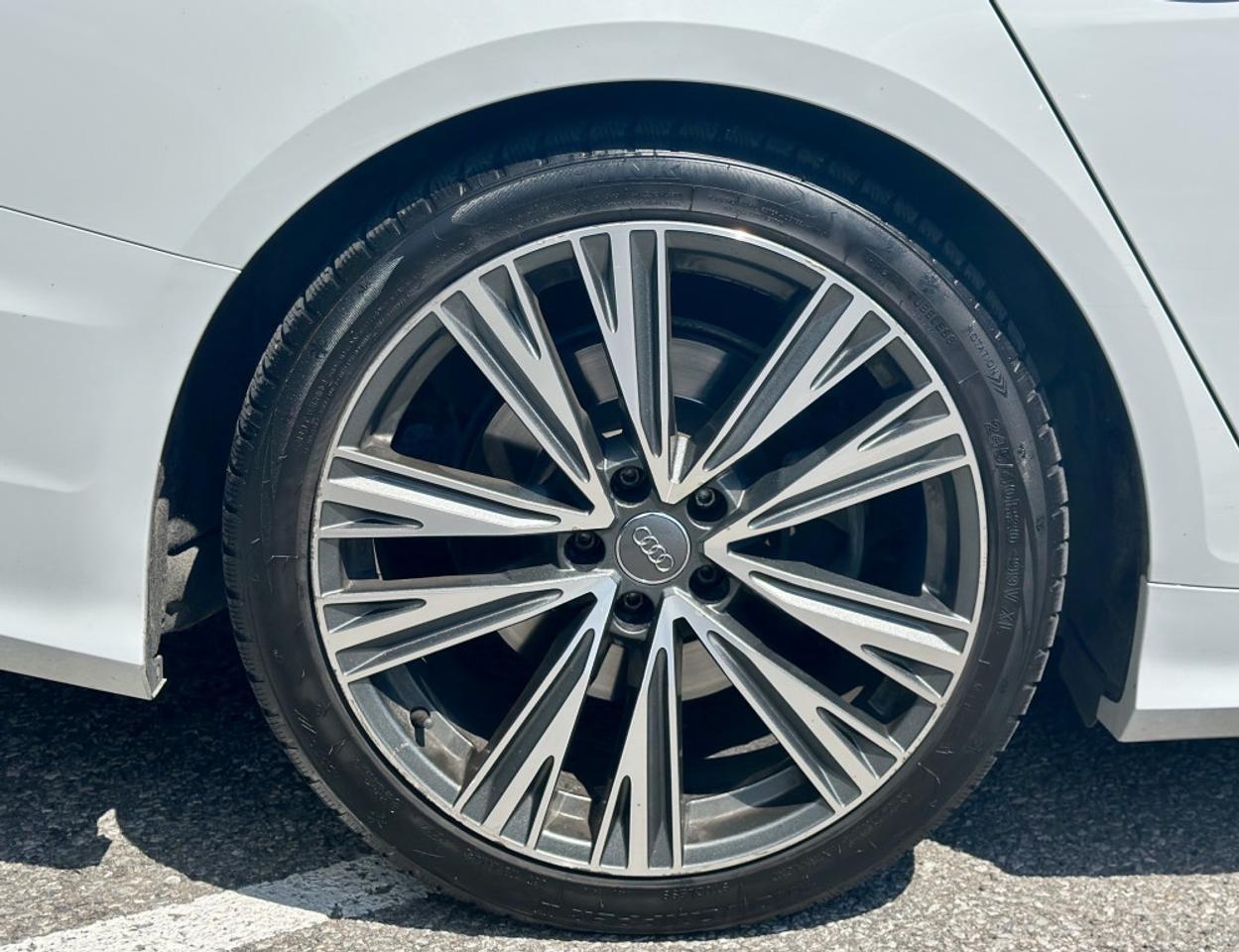 2020 Audi A6 quattro Premium Plus 55 TFSI AWD Photo