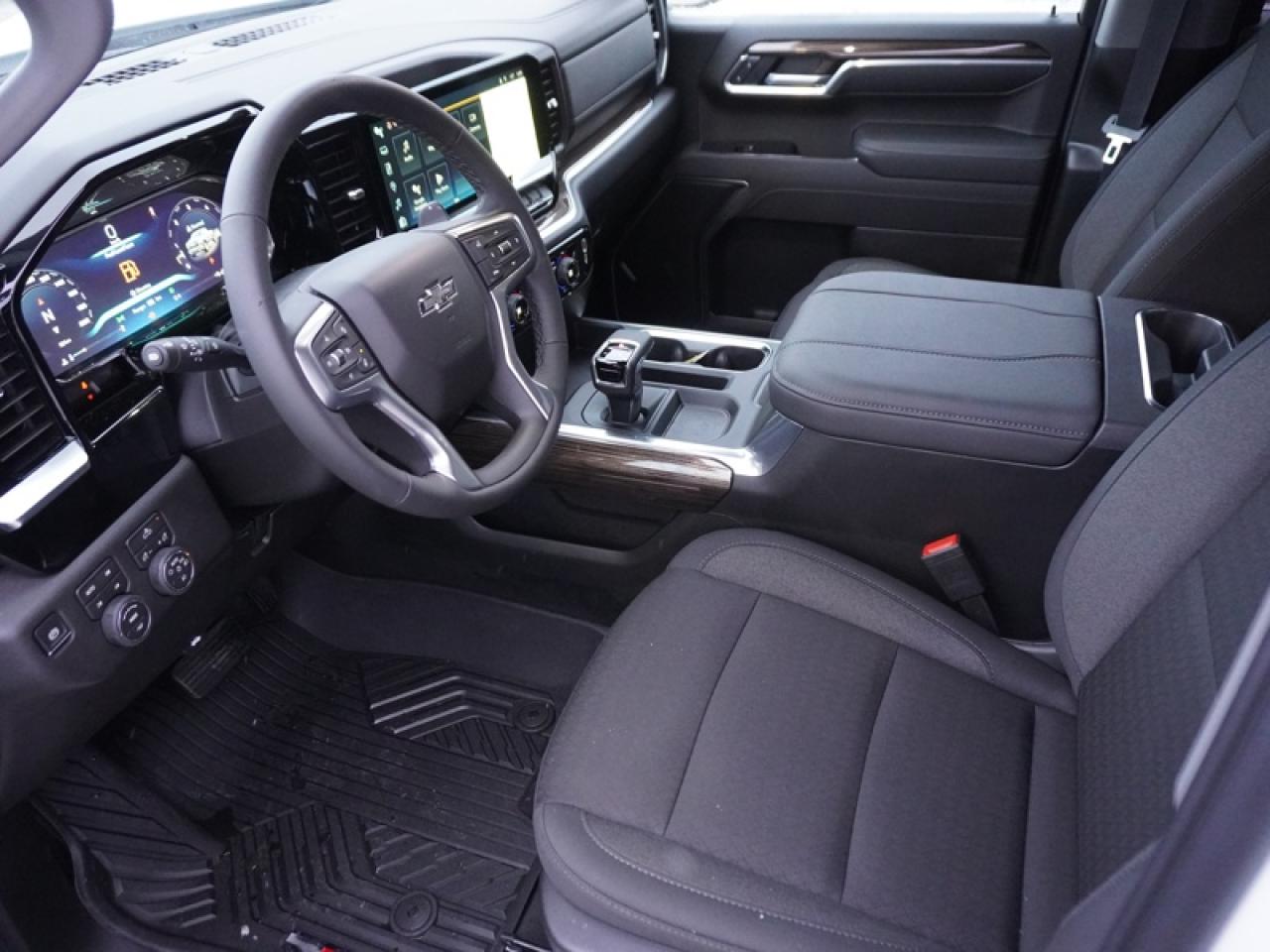 2026 Chevrolet Silverado 1500 RST Photo