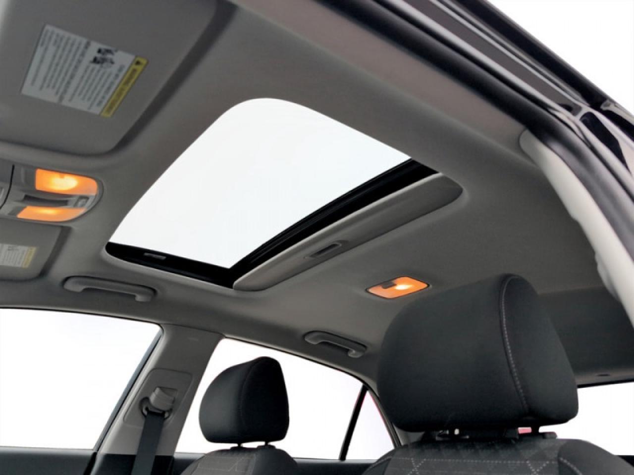 2022 Kia Rio 5-Door LX Premium  - Low Mileage Photo