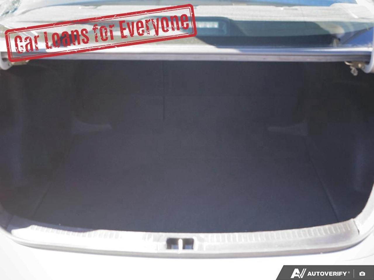 2022 Toyota Corolla LE Photo