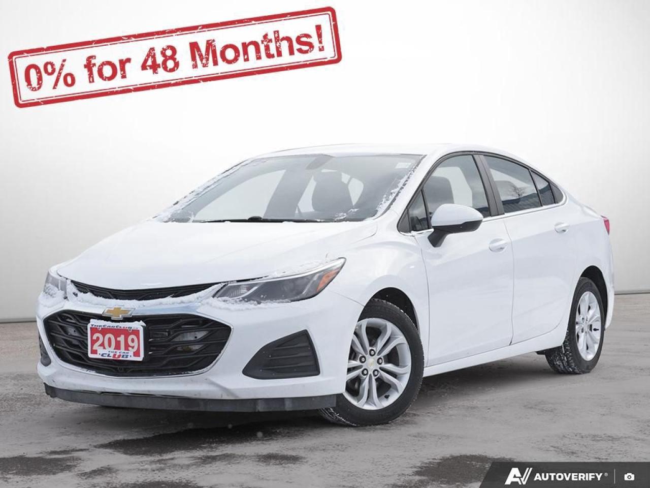 2019 Chevrolet Cruze LT Photo0