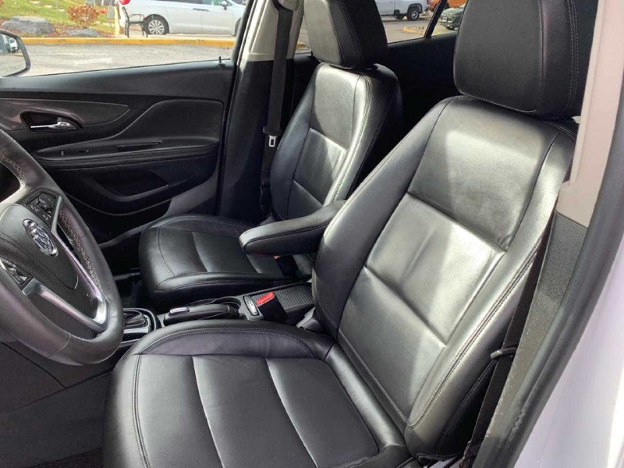 2017 Buick Encore Premium Photo