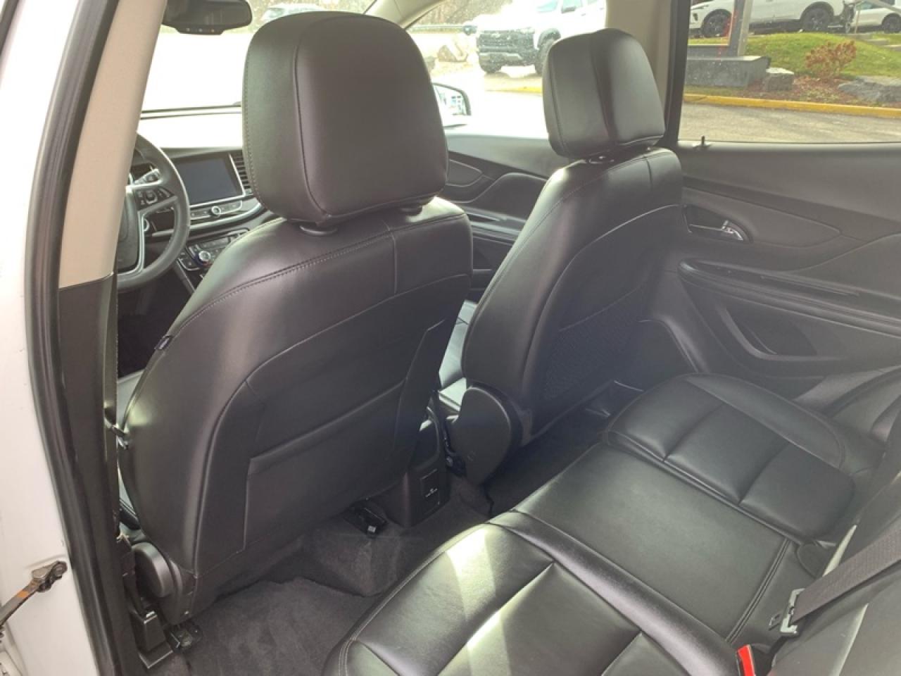 2017 Buick Encore Premium Photo