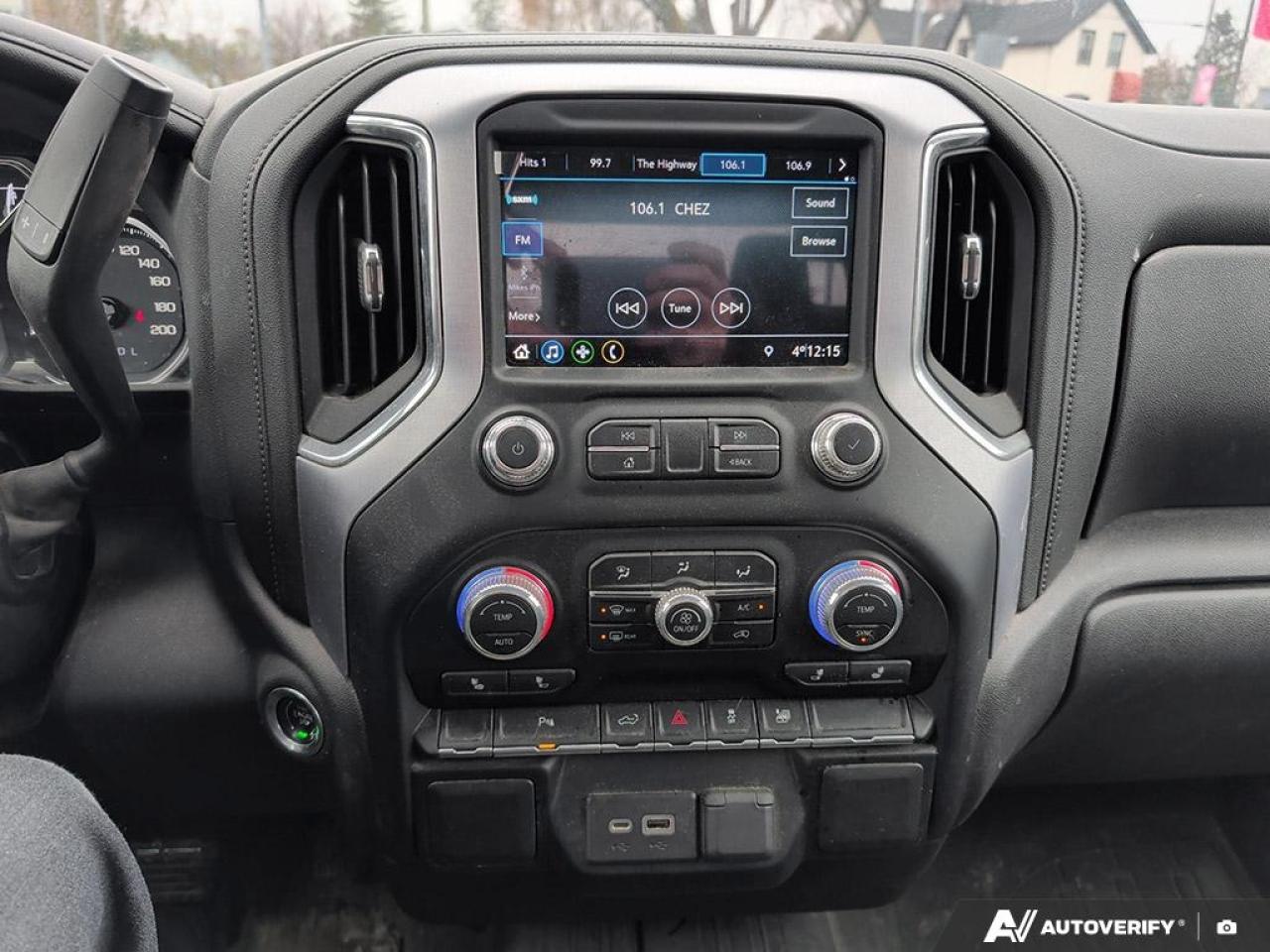 2022 GMC Sierra 1500 Limited SLE  - Apple CarPlay Photo