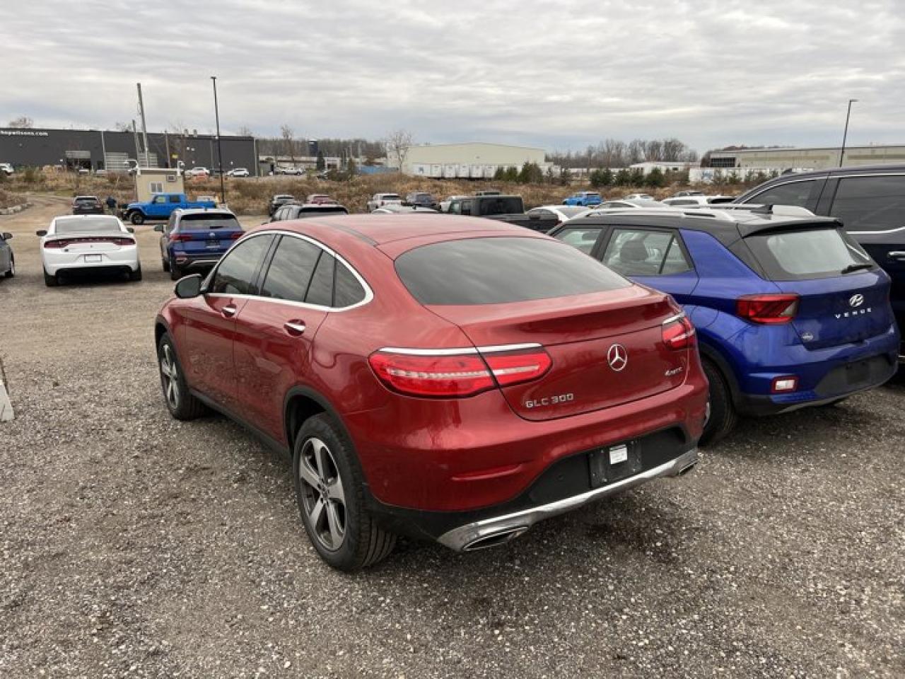 2018 Mercedes-Benz GLC GLC 300 4MATIC | Blindspot Monitoring | Heated + Power Seats | Power Liftgate | 360 Cam and More ! Photo2