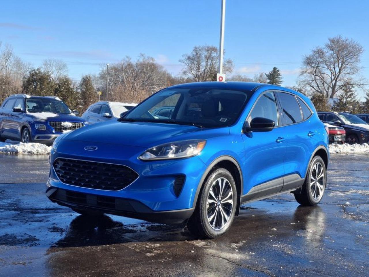 Used 2021 Ford Escape SE AWD | Nav | Adaptive Cruise | Heated Wheel + Seats | Remote Start | CarPlay + Android | and More! for sale in Guelph, ON