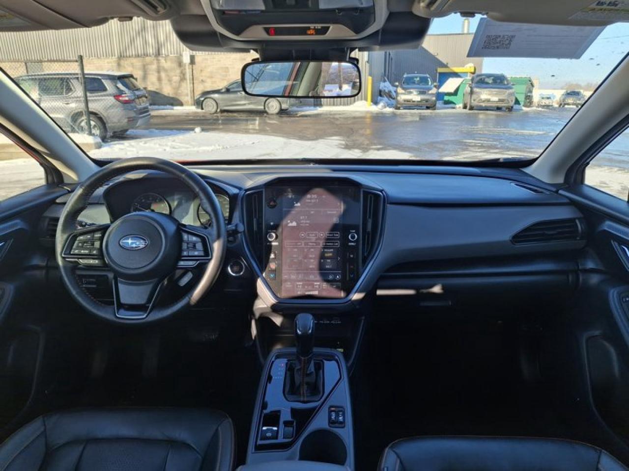 2024 Subaru XV Crosstrek Limited AWD | Leather | Sunroof | Nav | Adaptive Cruise | Heated Wheel + Seats | CarPlay and More ! Photo