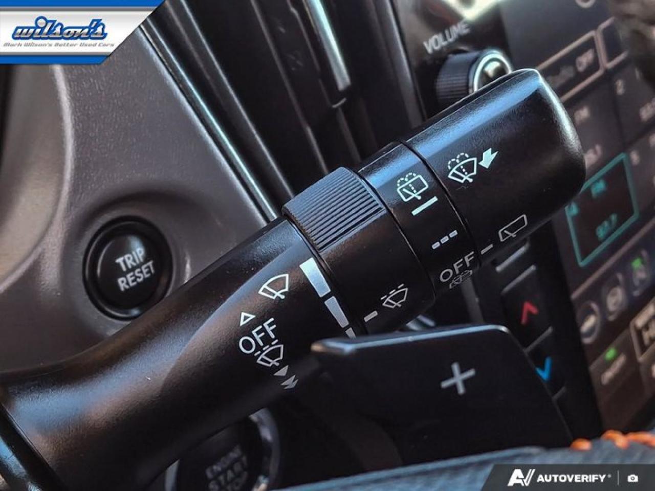 2024 Subaru XV Crosstrek Limited AWD | Leather | Sunroof | Nav | Adaptive Cruise | Heated Wheel + Seats | CarPlay and More ! Photo