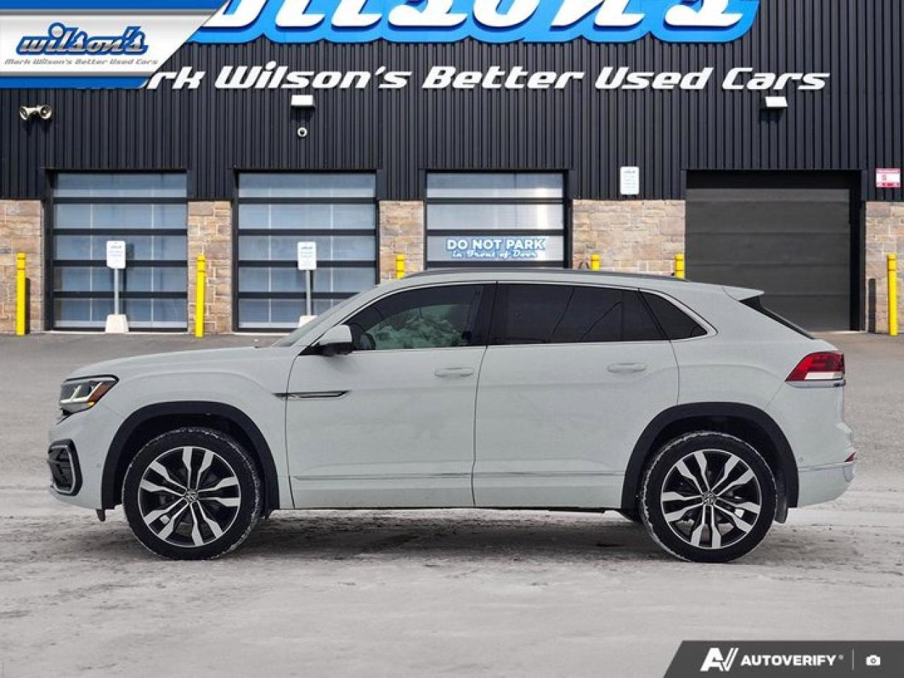 2022 Volkswagen Atlas Cross Sport Execline | V6 | R-Line | 360 Camera | Adaptive Cruise | Leather | Sunroof | Nav | and More ! Photo