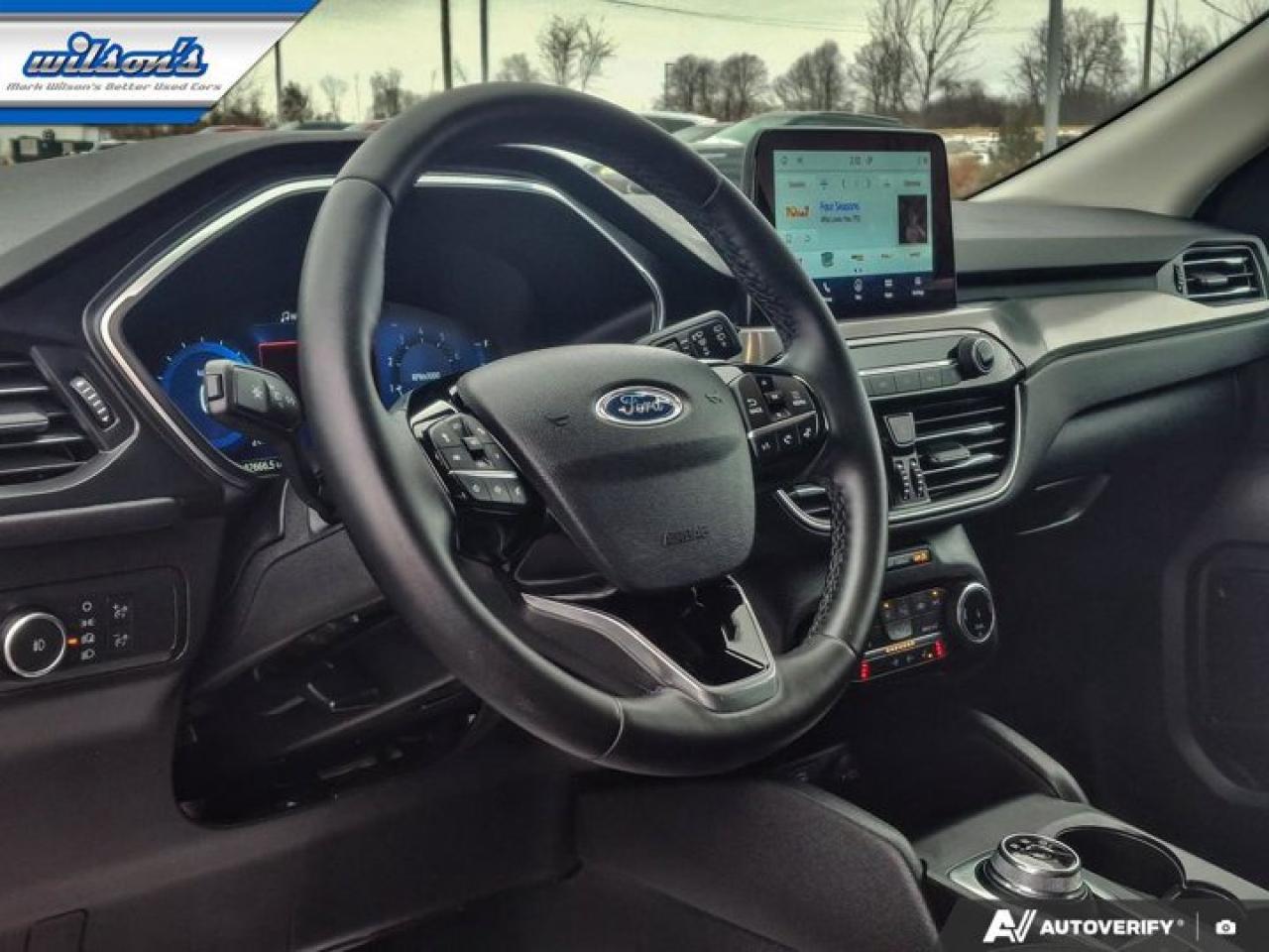 2022 Ford Escape Titanium AWD | Tow Pkg | Leather | Sunroof | Nav | Adaptive Cruise | Heated Wheel + Seats and More ! Photo