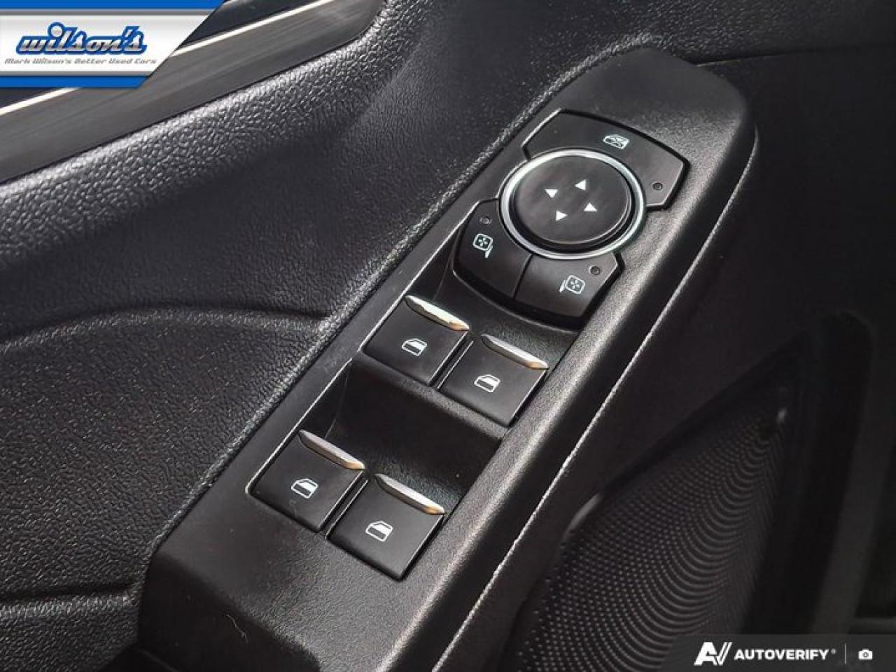 2022 Ford Escape Titanium AWD | Tow Pkg | Leather | Sunroof | Nav | Adaptive Cruise | Heated Wheel + Seats and More ! Photo