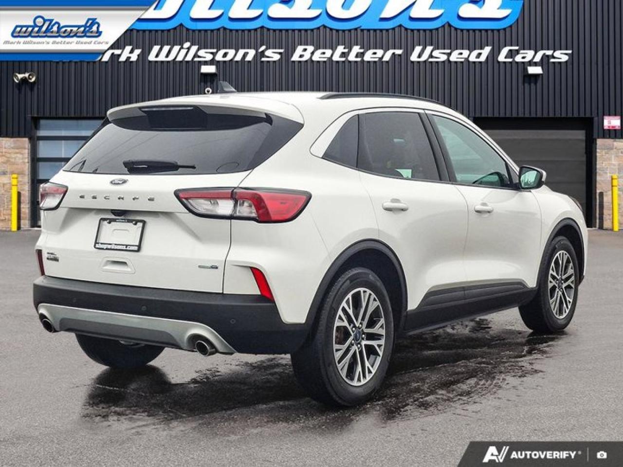 2020 Ford Escape SEL AWD | Leather | Power Seat | Remote Start | Heated Seats | CarPlay + Android | Rear Cam & More ! Photo4