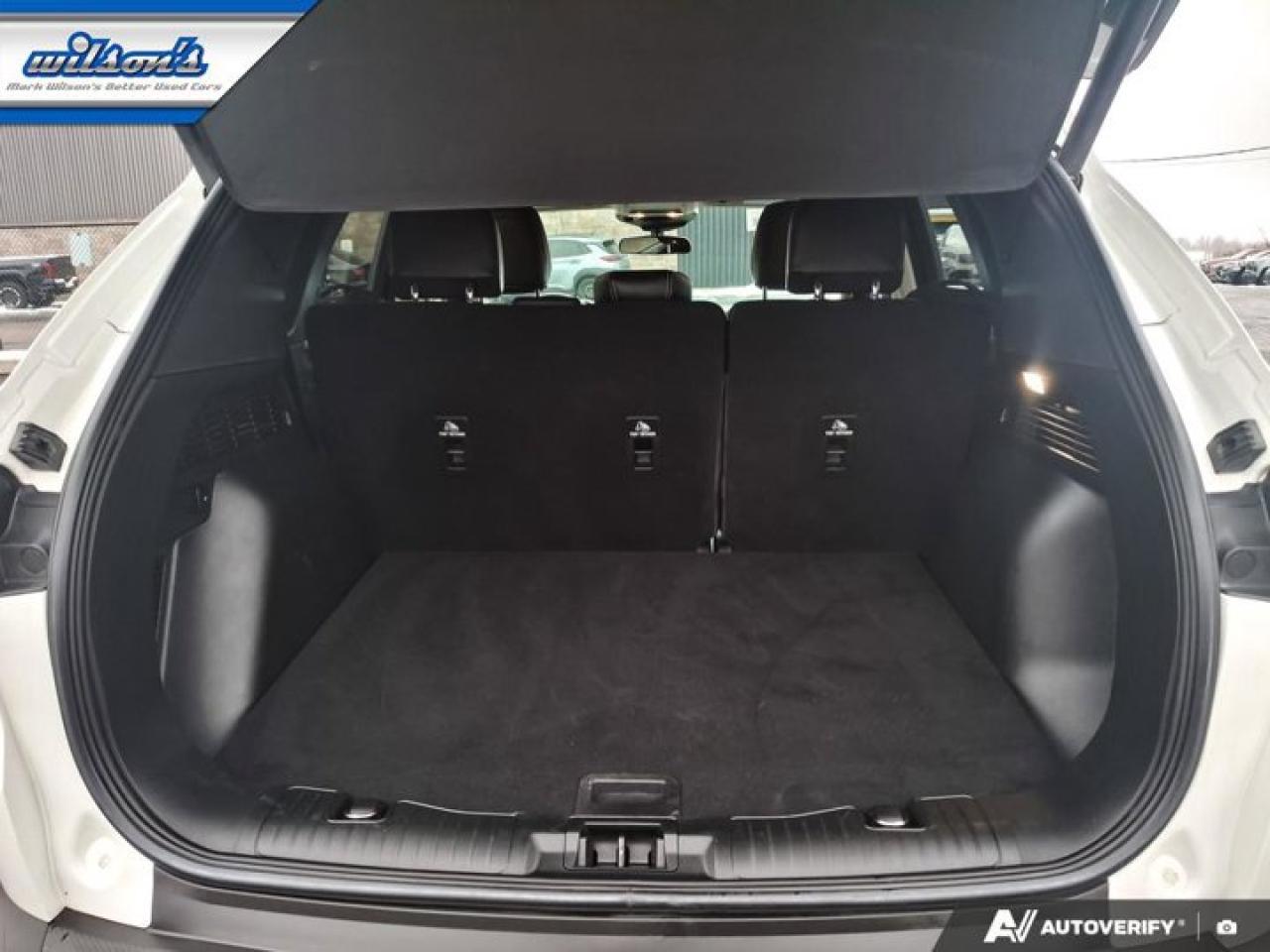 2020 Ford Escape SEL AWD | Leather | Power Seat | Remote Start | Heated Seats | CarPlay + Android | Rear Cam & More ! Photo