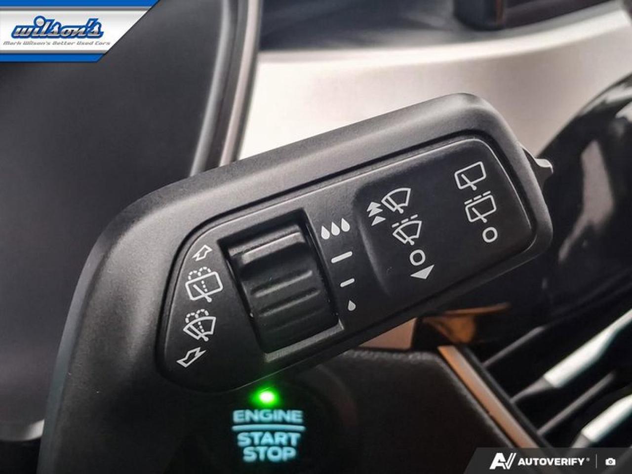 2020 Ford Escape SEL AWD | Leather | Power Seat | Remote Start | Heated Seats | CarPlay + Android | Rear Cam & More ! Photo