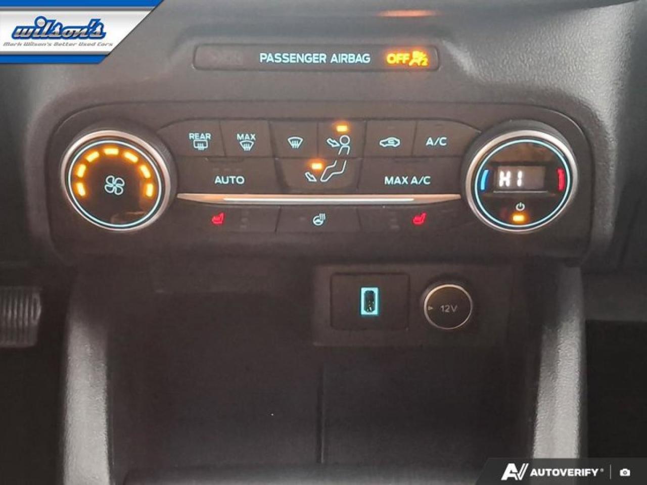 2020 Ford Escape SEL AWD | Leather | Power Seat | Remote Start | Heated Seats | CarPlay + Android | Rear Cam & More ! Photo