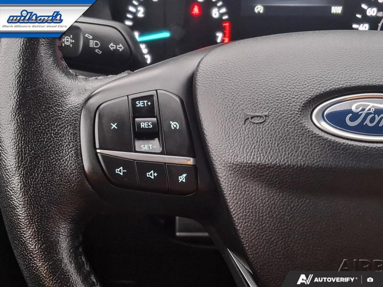 2020 Ford Escape SEL AWD | Leather | Power Seat | Remote Start | Heated Seats | CarPlay + Android | Rear Cam & More ! Photo