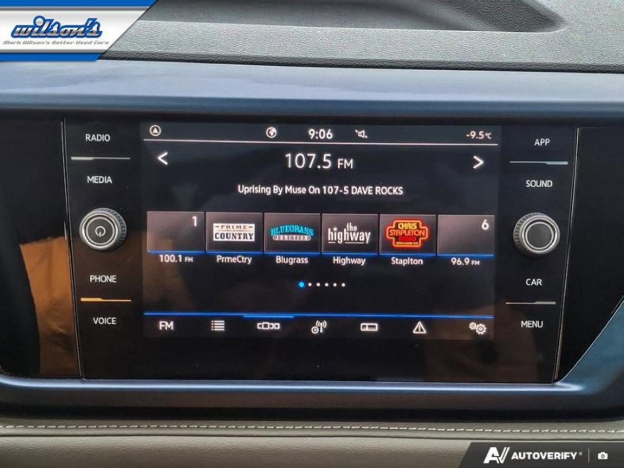 2024 Volkswagen Taos Comfortline | Panoramic Sunroof | Adaptive Cruise | Heated Wheel + Seats | CarPlay and More ! Photo