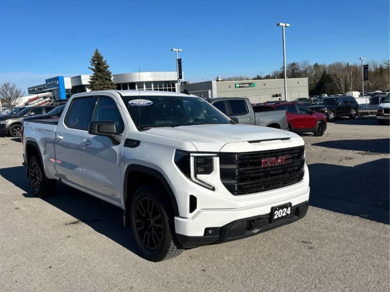 2024 GMC Sierra 1500 Elevation Crew | 5.3L | 6.5' Box | Leather | Adaptive Cruise | Bose | X31 | Heated Wheel and More ! Photo0